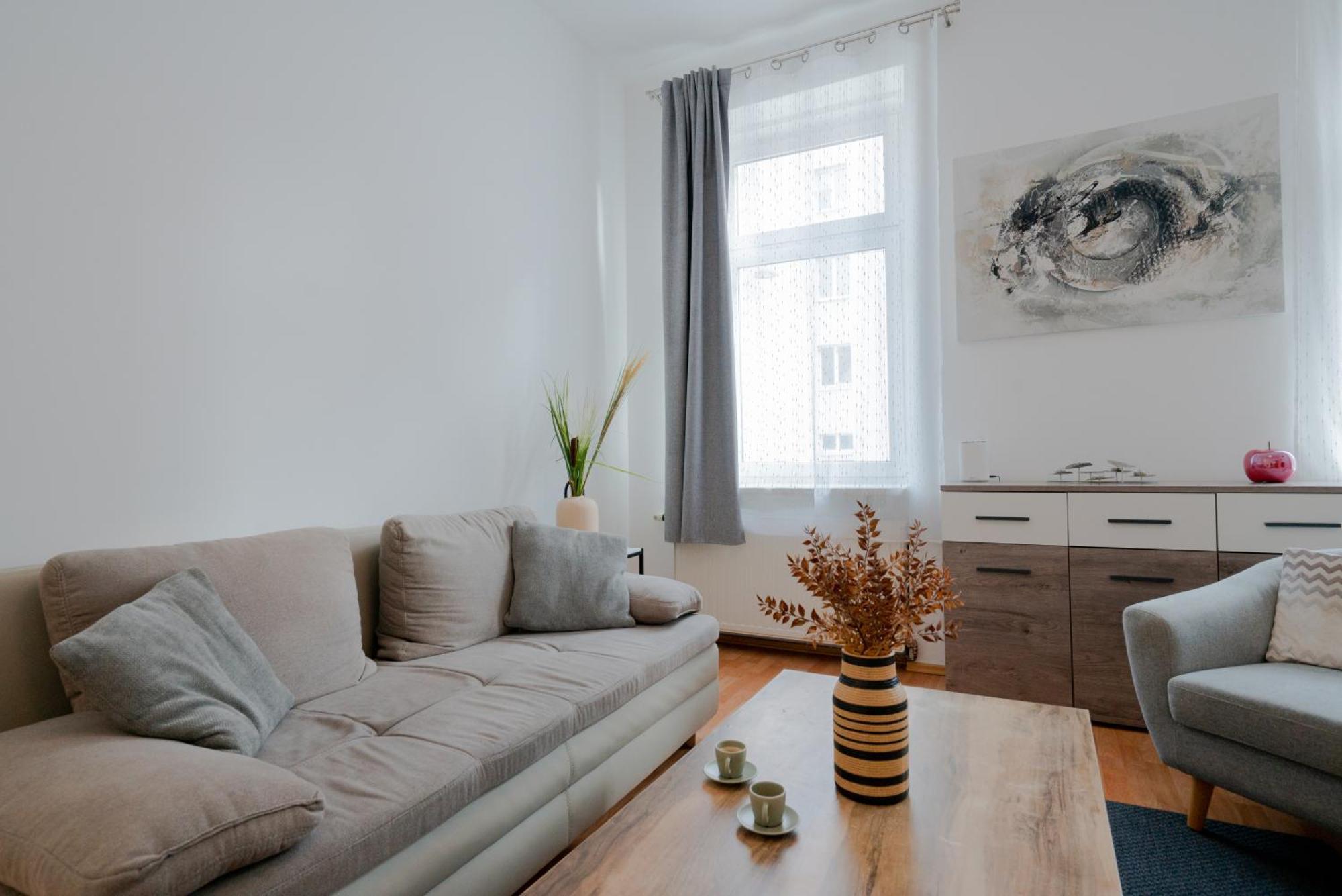Hébergement de vacances Bessemer - Charming With Garden *